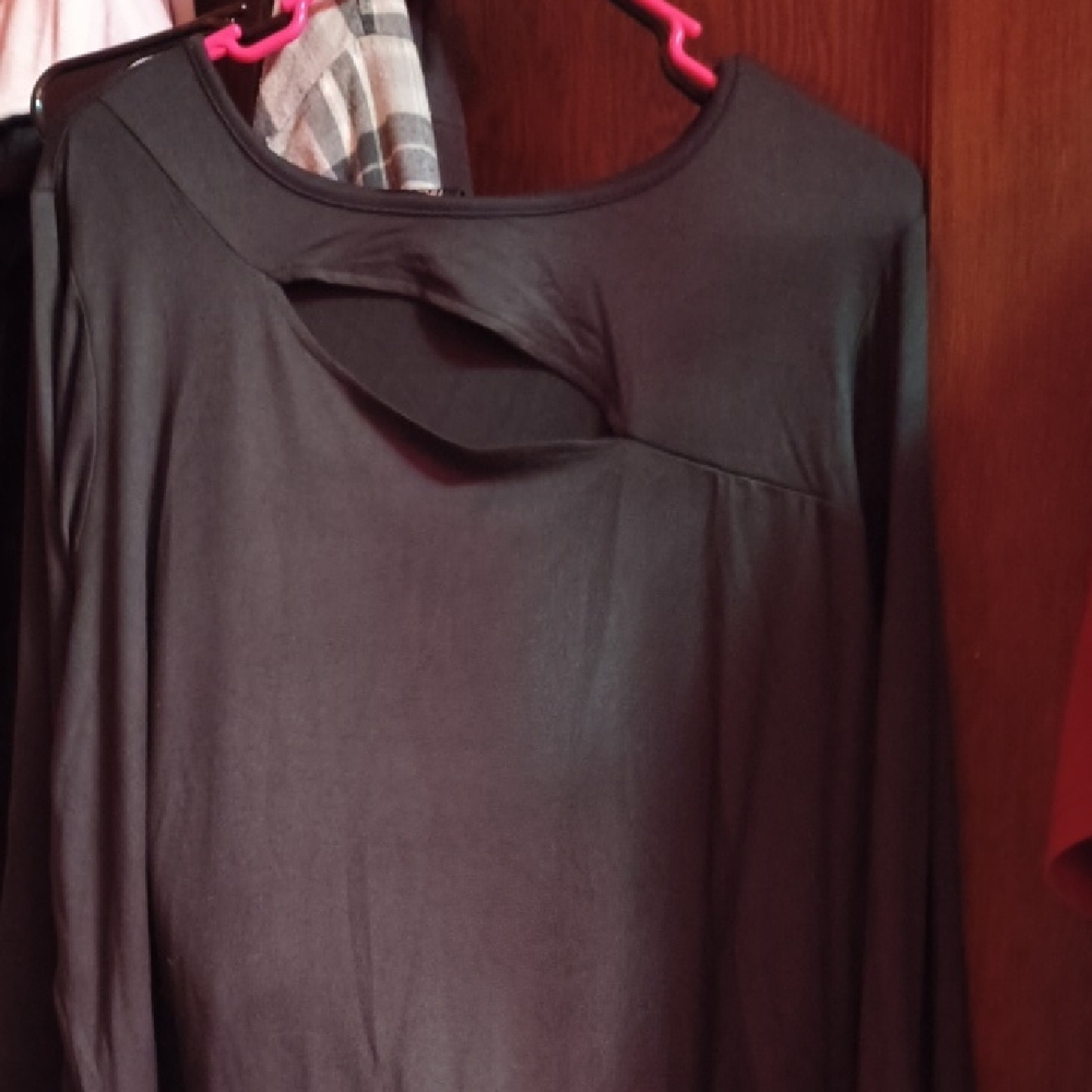 Bobeau Black Cutout Women's Blouse